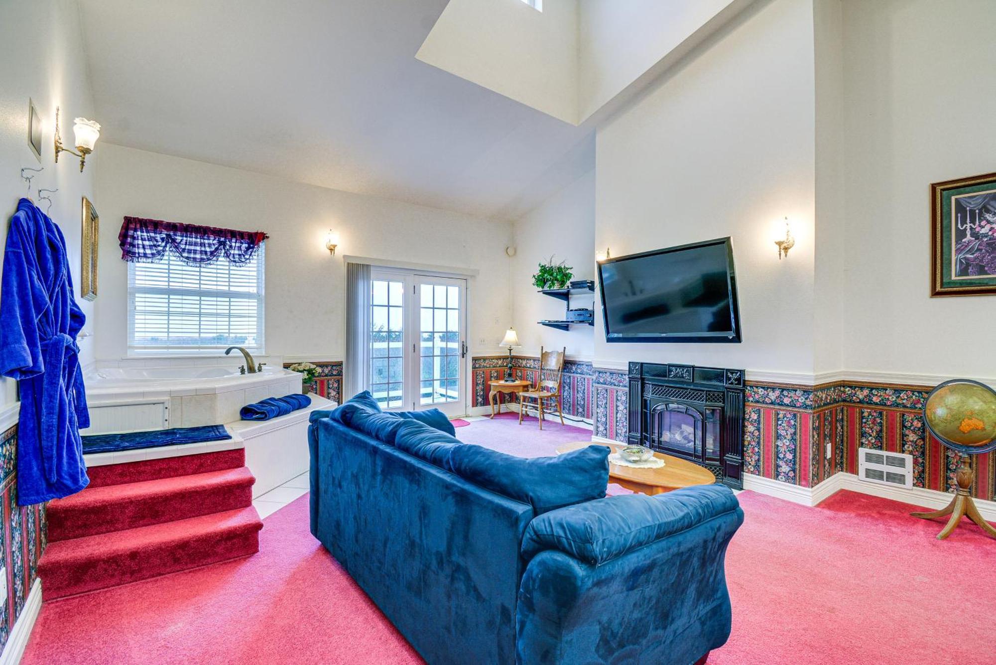 Ocean Shores Condo Rental With View - Walk To Beach! 외부 사진